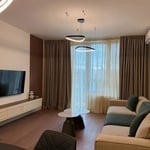 Alquiler de un amplio apartamento de 3 habitaciones, 86 m², Belgrado, Serbia